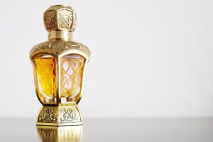 Różnorodność aromatów w perfumach arabskich